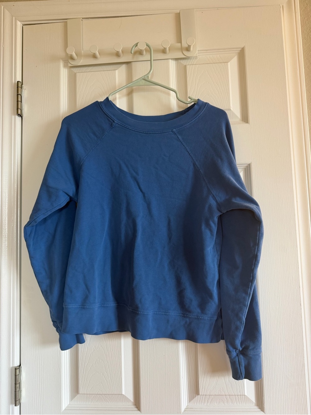 Mate Blueberry Crewneck